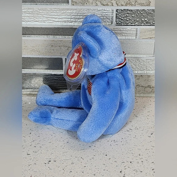 'America' September 11 2001 Blue Bear - Ty Beanie Baby - Picture 2 of 7